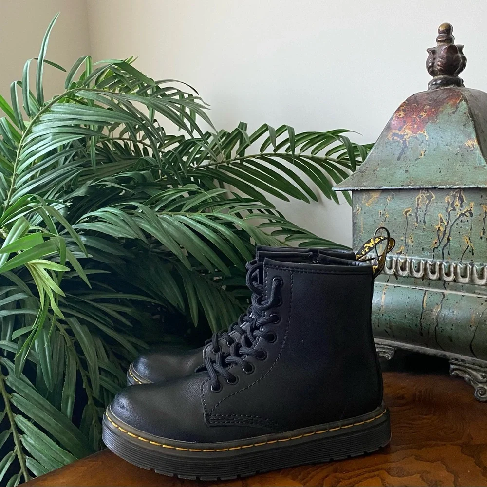 Dr. Martens Zavala Black Combat Boots